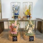 コルクグラスフラワーアレンジ★ひさびさ入荷しました♪《スキレット日記：2025-08-29 @高松市多肥下町・スキレット》